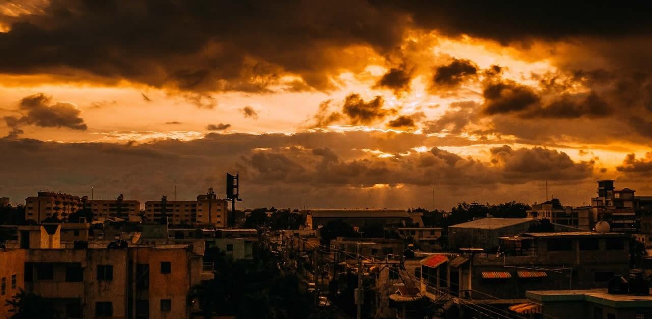 Gli ultimi arrivati Poesia di Domenico Marras