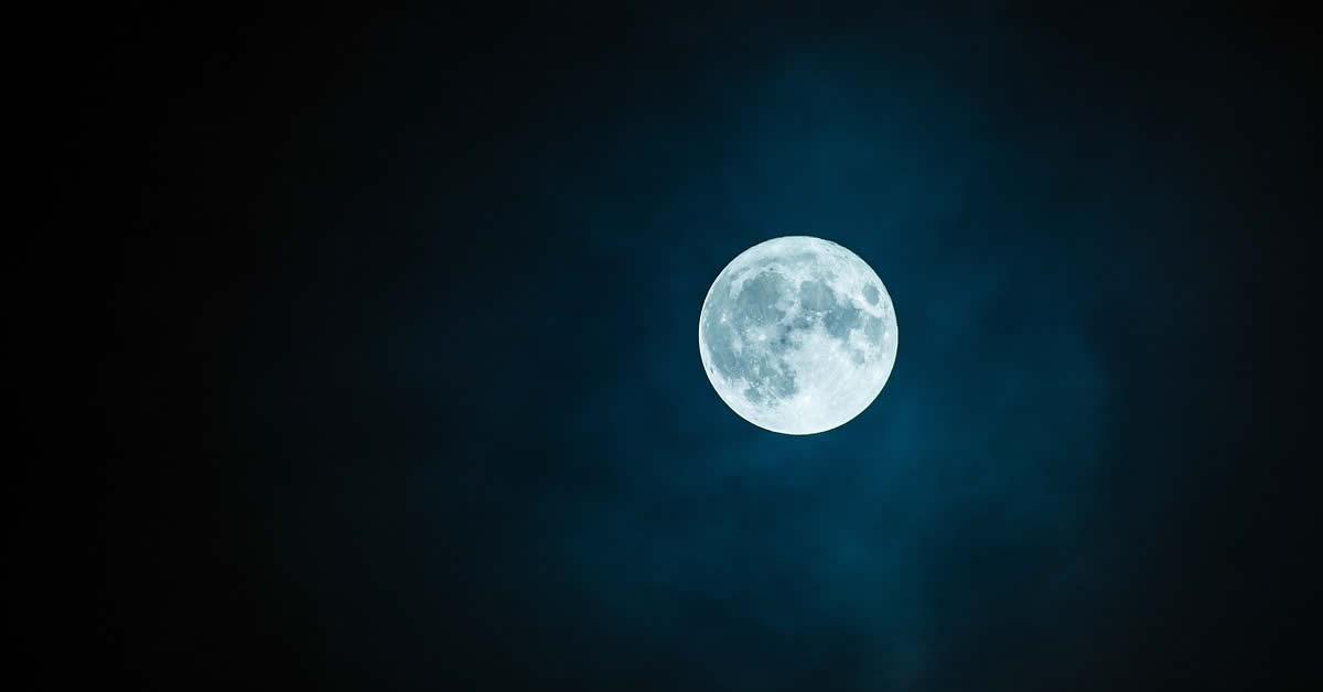 Nel cielo Poesia di Francesco Paolo Catanzaro 